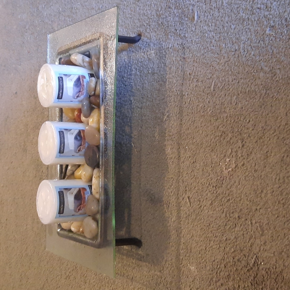 Candle holder